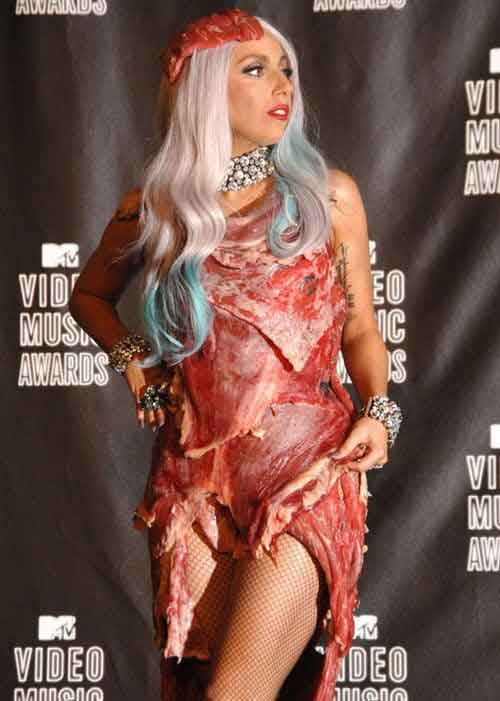 Леди Гага в мясе фото