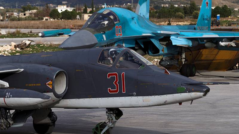 Су-25 и Су-34 ВКС РФ на авиабазе Хмеймим