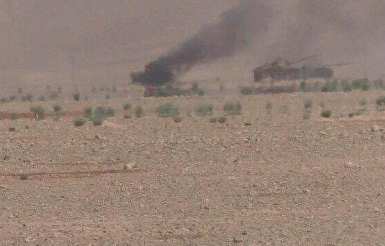 Уничтоженные танки ИГИЛ у месторождений Араке
