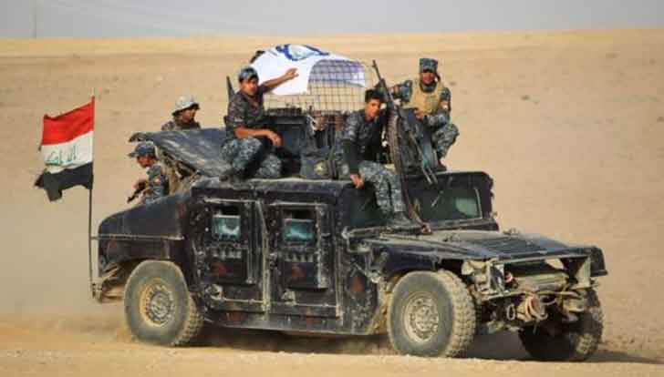 Иракские военные в пустыне