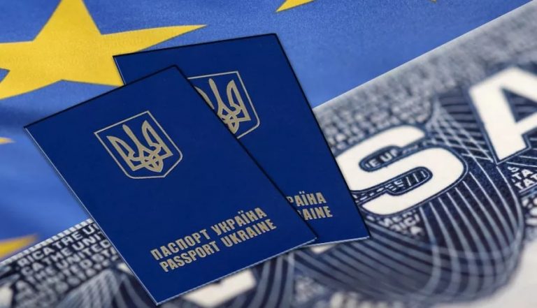 Украину предупредили о возможности отмены "безвиза"