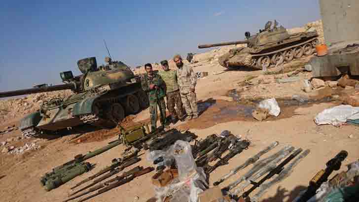 Сирийские бойцы обнаружили огромный тайник оружия под Дамаском