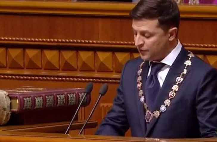 Зеленский во время инаугурации объявил о роспуске Верховной рады Украины