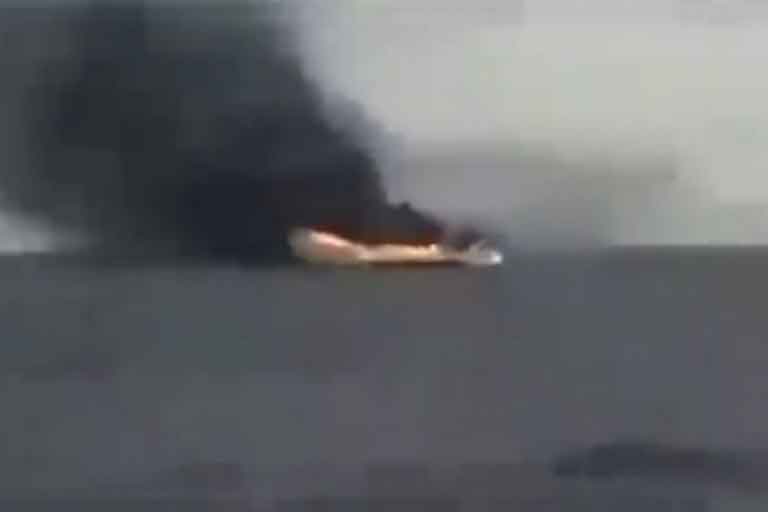 Истребители Миг-23 уничтожили судно с турецким оружием у берегов Ливии