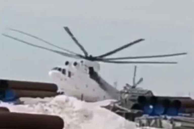 Крупнейший в мире российский вертолет разорвало на части Крупнейший в мире российский вертолет разорвало на части