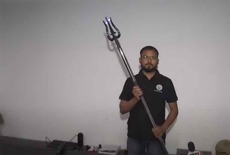 Для пограничников Индии создано средневековое оружие с элементами ноу-хау