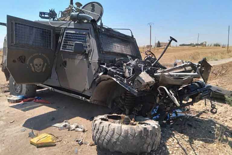 Нападение на колонну российской военной полиции в сирийской провинции Деръа: подорвана бронемашина