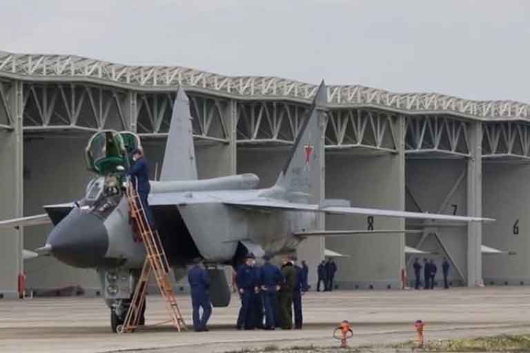 В Сирию прибыли истребители МиГ-31К и дальние ракетоносцы Ту-22М3 с гиперзвуковыми «Кинжалами» (видео)
